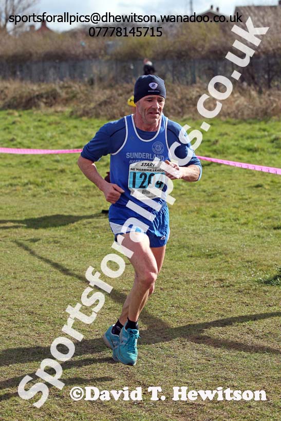 Senior mens NEHL Wrekenton, Gateshead. 2014 NEH, Wrekenton. Photo: David T. Hewitson/Sports for All Pics